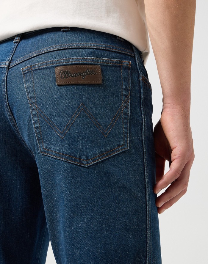 WRANGLER MĘSKIE SPODNIE JEANSOWE TEXAS SPRUCE 112350656 W121018019