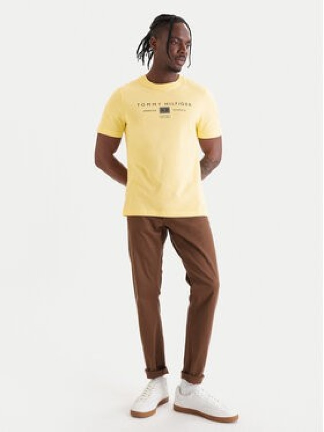 Tommy Hilfiger T-Shirt Brand Love MW0MW42365 Żółty Regular Fit