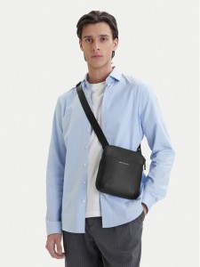 Armani Exchange Saszetka XM002586 AF22651 UC001 Czarny