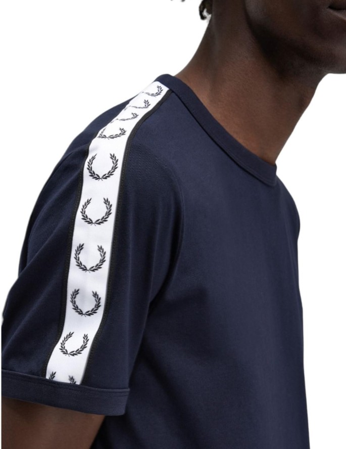 Koszulka z kontrastowym wykończeniem i gumką Fred Perry