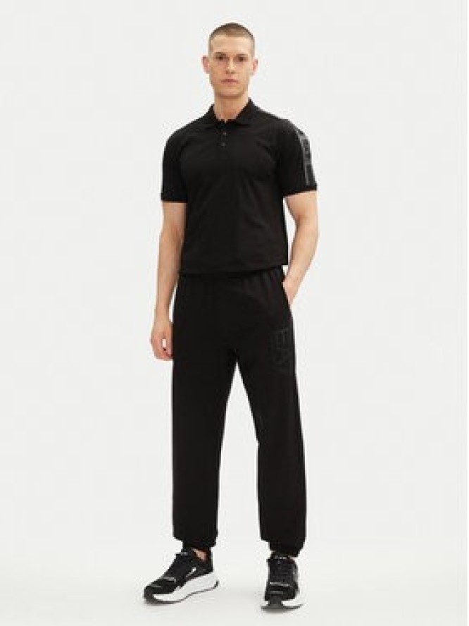 EA7 Emporio Armani Spodnie dresowe 7M000233 AF13512 UC001 Czarny Regular Fit