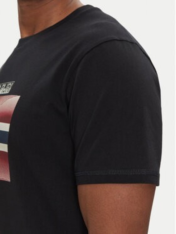 Napapijri T-Shirt S-Lari NP0A4IE59411 Czarny Regular Fit