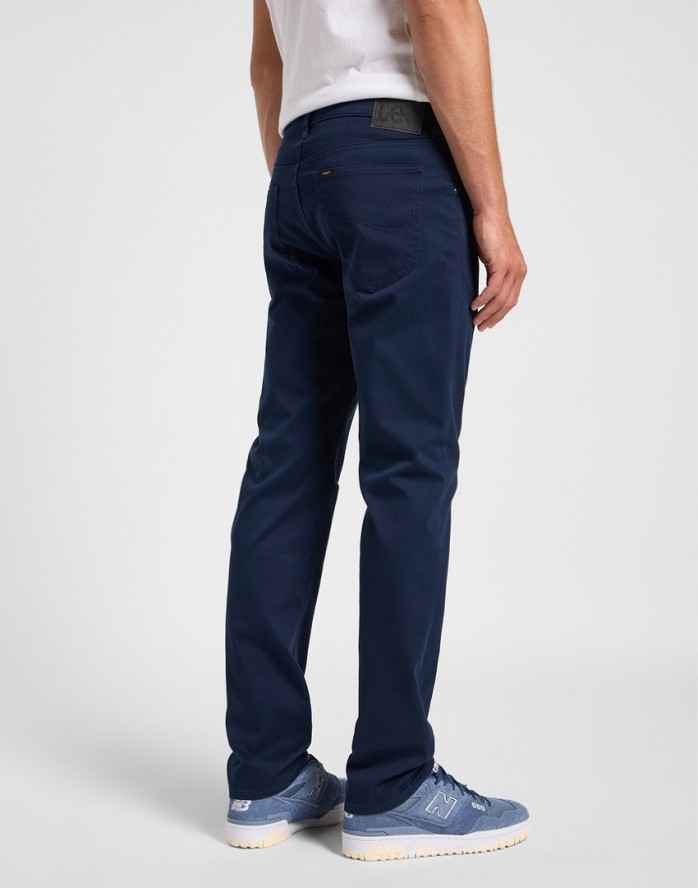 MESKIE SPODNIE MATERIALOWE LEE DAREN ZIP FLY RIVET NAVY 112363965