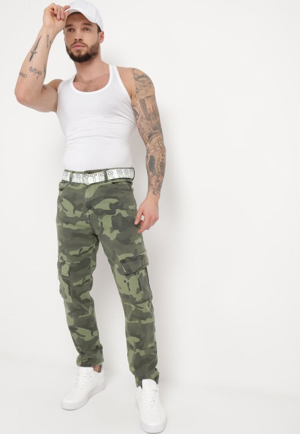 Ciemnozielone Spodnie Bojówki z Naszytymi Kieszeniami i Paskiem Siavera