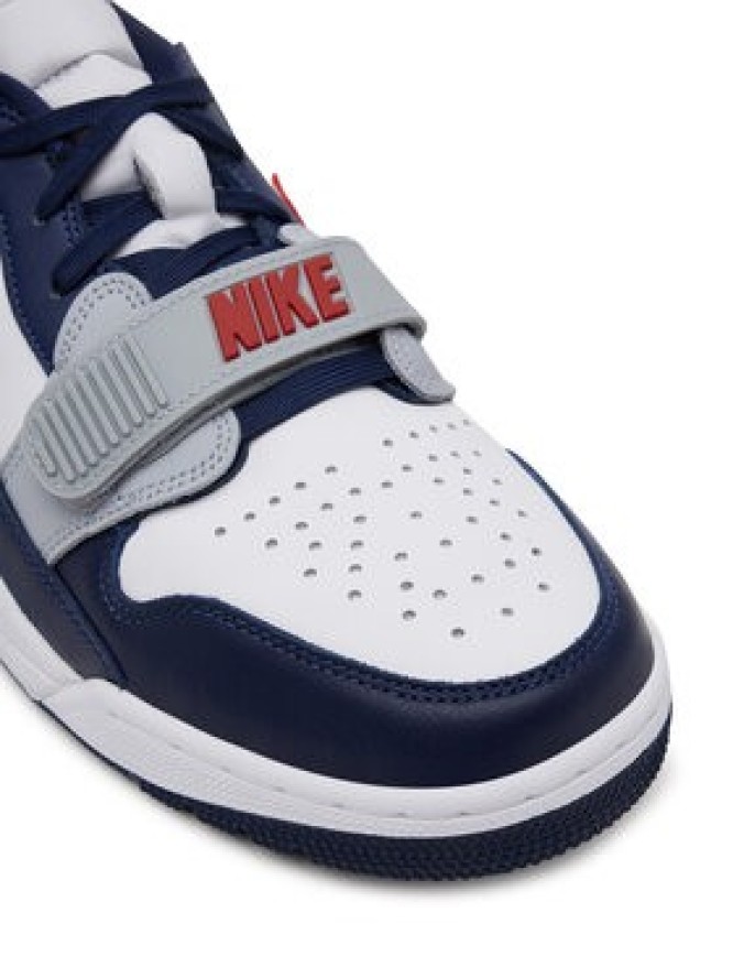 Nike Sneakersy Air Jordan Legacy 312 Low Biały