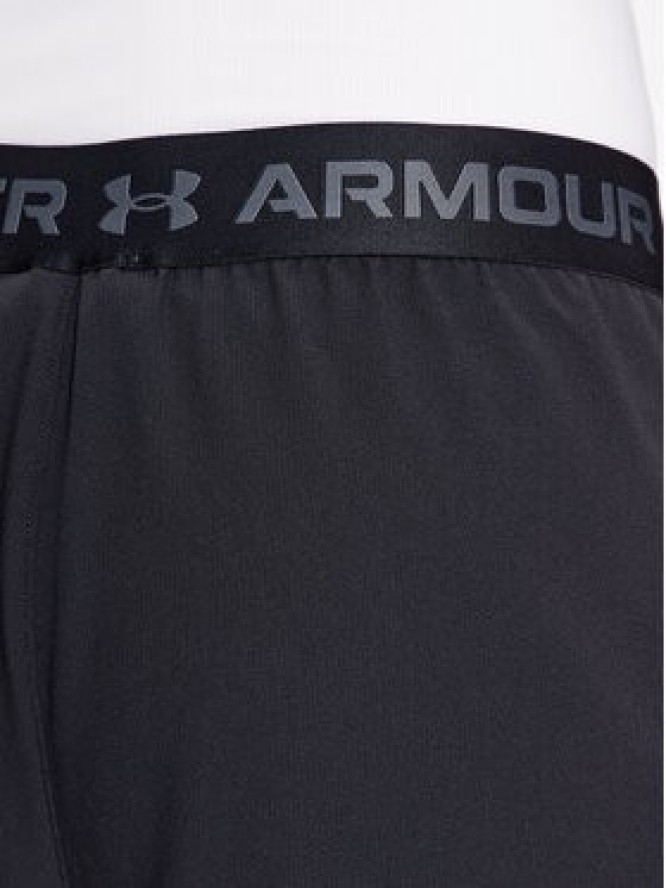 Under Armour Szorty sportowe Ua Vanish Woven 6In Shorts 1373718 Czarny Fitted Fit