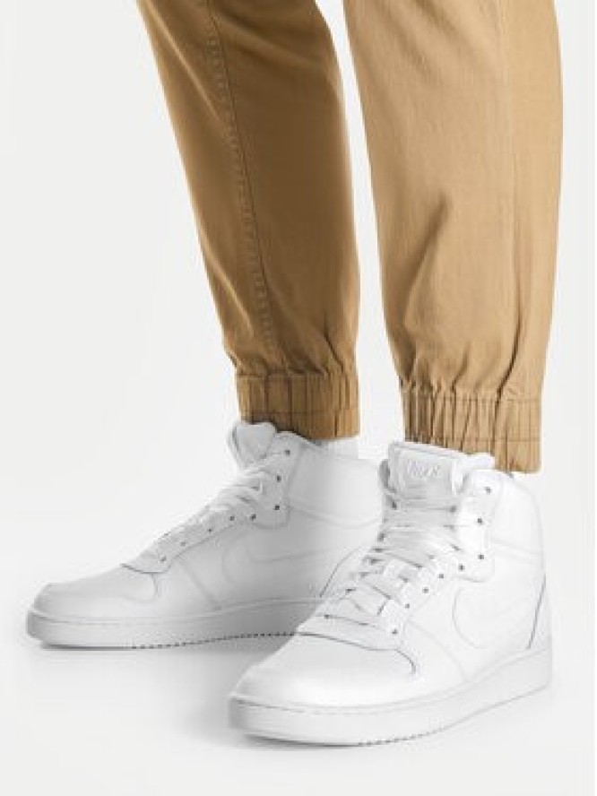 Nike Sneakersy AQ1773-100 Biały