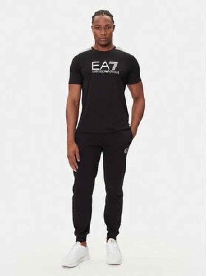 EA7 Emporio Armani T-Shirt 7M000961 AF10375 UC001 Czarny Regular Fit