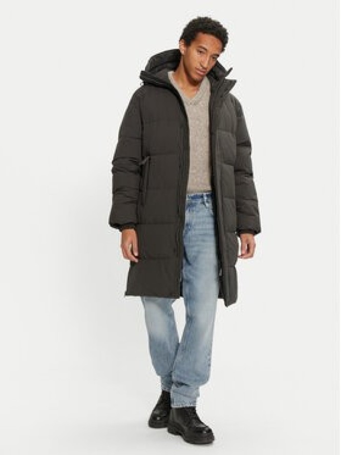 Mustang Kurtka zimowa Leroy 1015611 Czarny Regular Fit