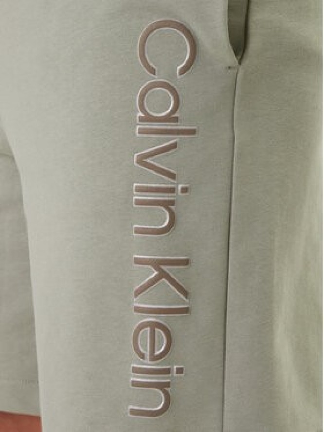Calvin Klein Szorty sportowe LV04LF240G Beżowy Regular Fit