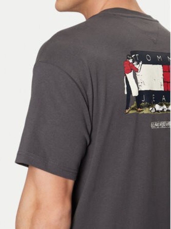 Tommy Jeans T-Shirt Novelty DM0DM20351 Szary Relaxed Fit