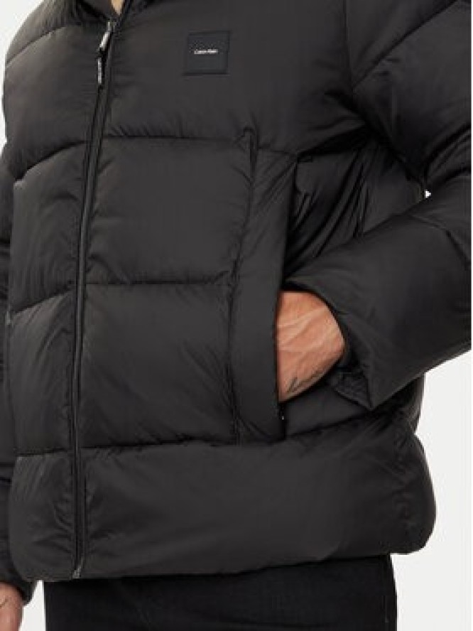 Calvin Klein Kurtka zimowa K10K113476 Czarny Regular Fit