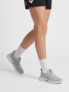 Bezszwowi Sneakersy Hummel Tatum