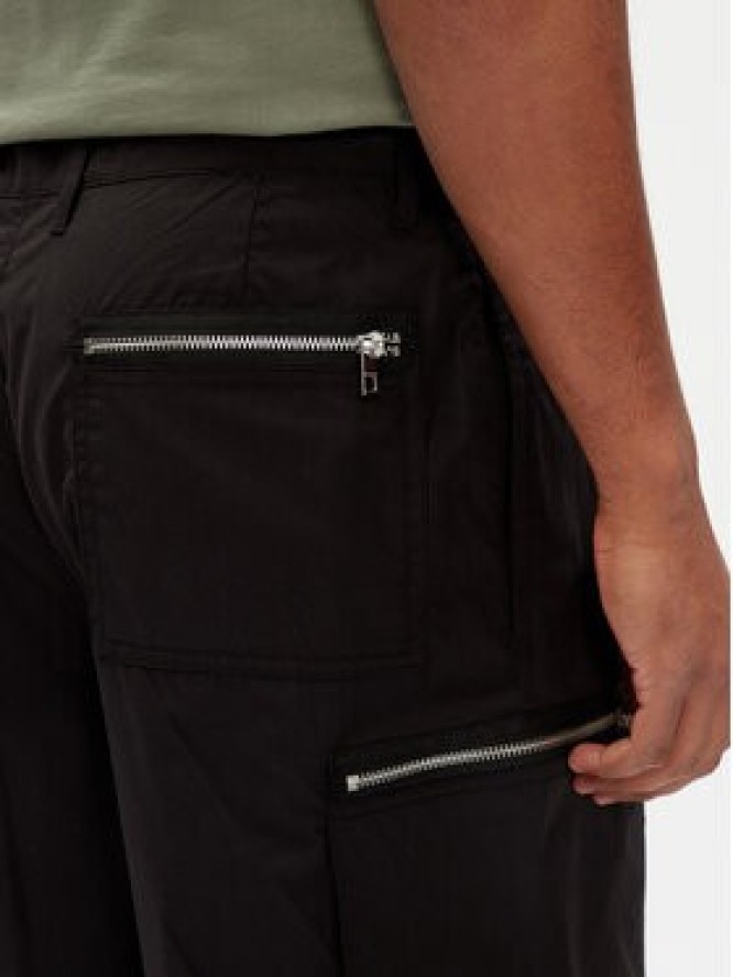 Michael Kors Szorty materiałowe CS5304THC2 Czarny Regular Fit