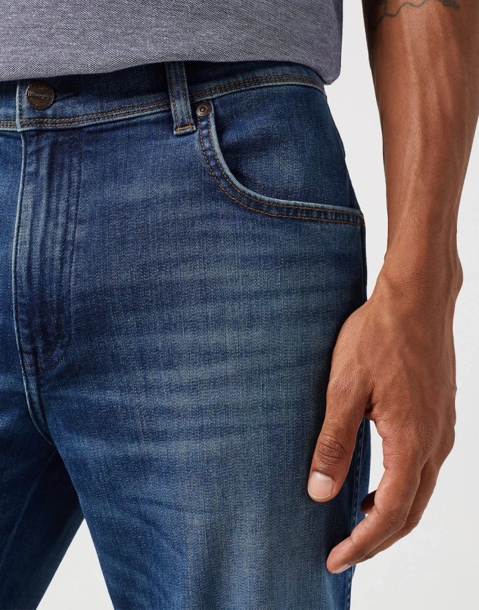 WRANGLER TEXAS MĘSKIE SPODNIE JEANSOWE JEANSY DŻINSY HARE 112350862 W121017969