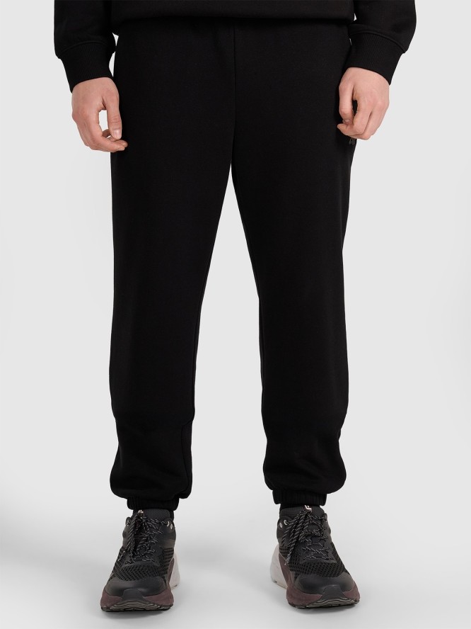 4F Spodnie dresowe joggery męskie - czarne 3XL