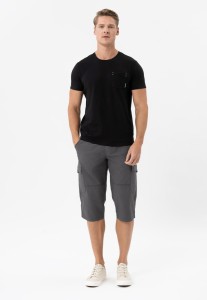 Szorty bojówki z paskiem P-ERGS