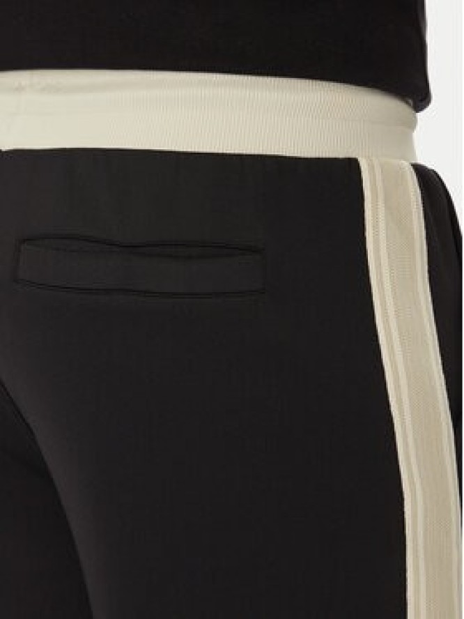 Guess Spodnie dresowe Z5YB14 KCRU2 Czarny Regular Fit