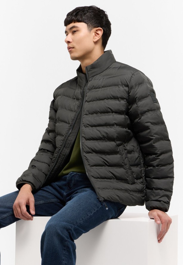 MUSTANG CRESTON MĘSKA KURTKA PRZEJŚCIOWA PIKOWANA PIRATE BLACK 1015599 4088