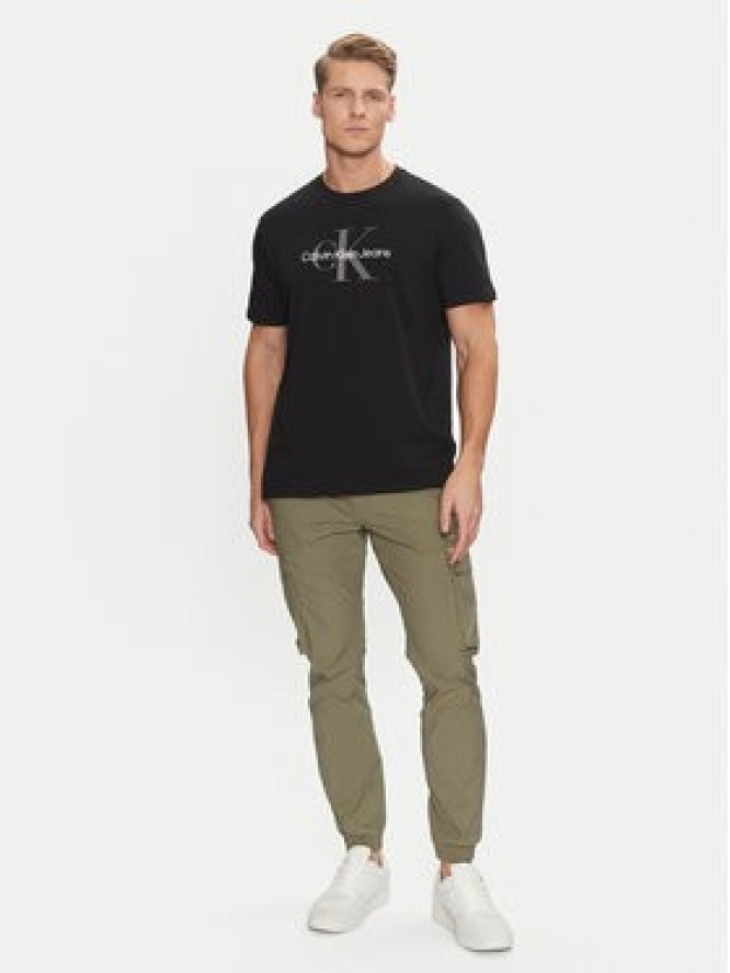 Calvin Klein Jeans Joggery J30J327614 Zielony Skinny Fit