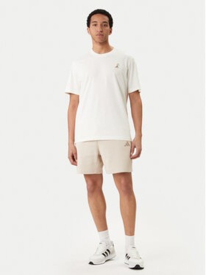 adidas T-Shirt Lux Coffee Cafe Pour Graphic KB4845 Biały Loose Fit