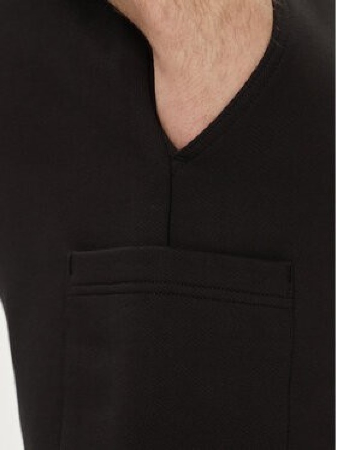 Tommy Jeans Szorty sportowe Badge DM0DM18479 Czarny Regular Fit