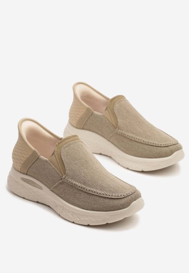 Beżowe Półbuty Ozdobione Przeszyciami Vivirine