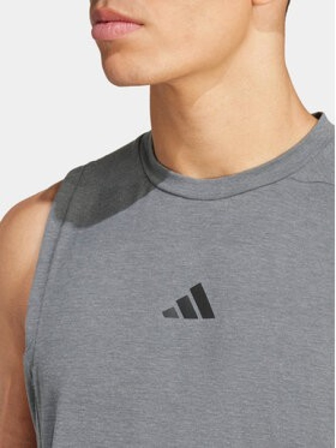 adidas Koszulka techniczna Designed for Training IS3819 Szary Regular Fit