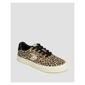 Sneakersy zamszowe Cariuma Naioca Leopard Print Suede
