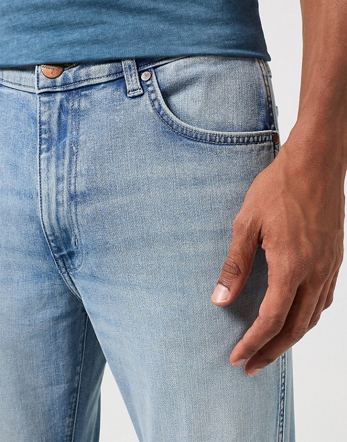 MĘSKIE SPODNIE WRANGLER LARSTON PALAMINO 112350842 W18S017958