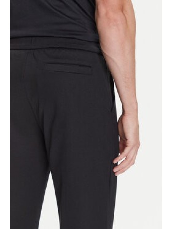 BOSS Spodnie dresowe C-Locsin 109 50543426 Czarny Regular Fit