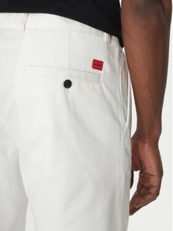 HUGO Szorty materiałowe Darik 50505857 Biały Regular Fit