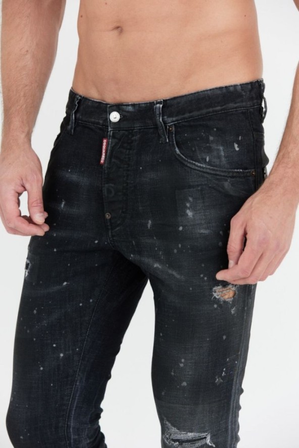 DSQUARED2 Czarne męskie jeansy black ring studs wash skater jeans, Rozmiar 52