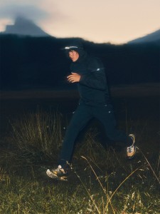 4F Kurtka trekkingowa z wypełnieniem Primaloft Silver męska - czarna S