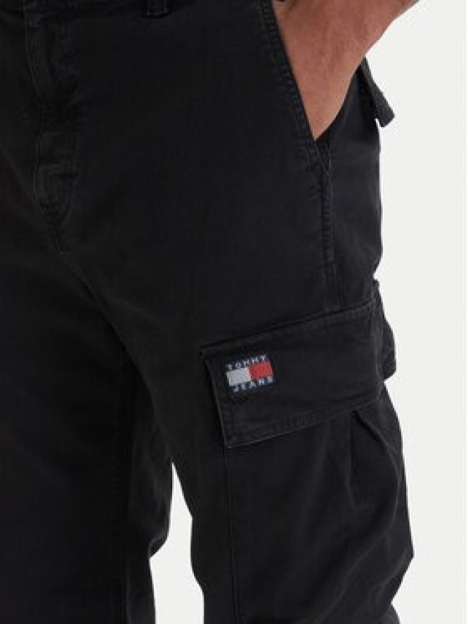 Tommy Jeans Spodnie cargo Otis DM0DM22403 Czarny Regular Fit