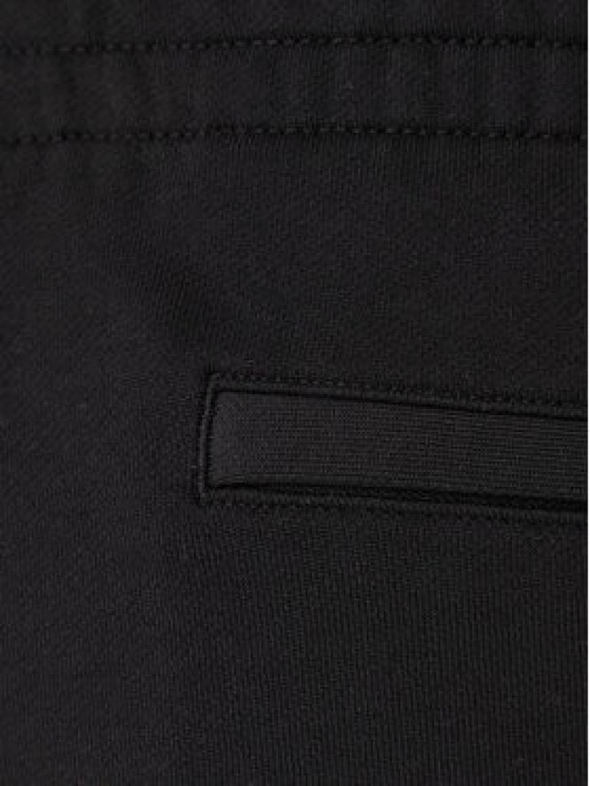 Calvin Klein Jeans Szorty sportowe Badge LV04RF282G Czarny Regular Fit