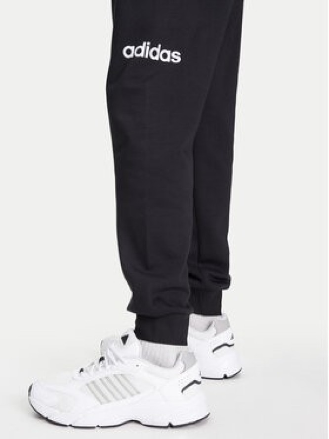 adidas Spodnie dresowe Essentials Linear Fleece JN1786 Czarny Regular Fit