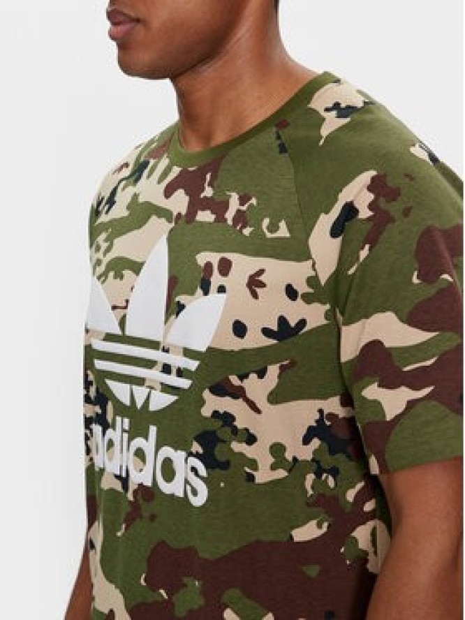 adidas T-Shirt Camo IS0215 Zielony Regular Fit