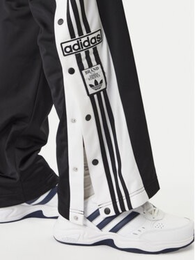 adidas Spodnie dresowe Adibreak Classic KD4094 Czarny Regular Fit