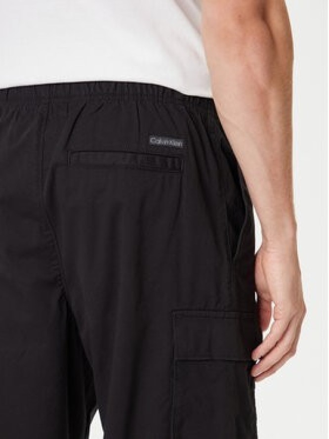 Calvin Klein Jeans Spodnie materiałowe LV040EM616 Czarny Straight Fit