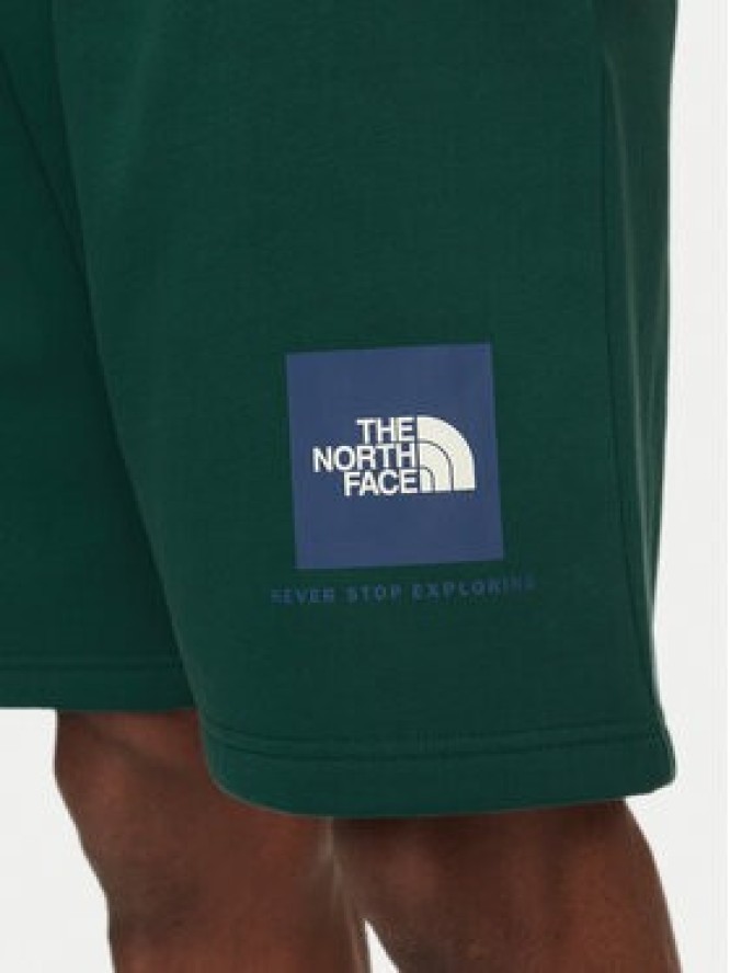 The North Face Szorty sportowe Nse Box NF0A8C1J Zielony Regular Fit
