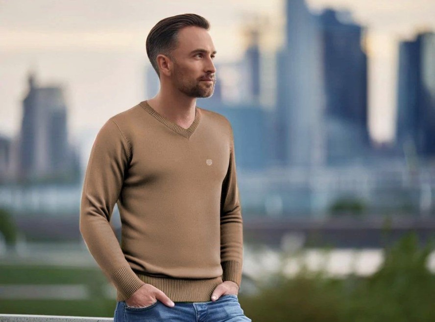 Sweter Męski Wełniany - Dekolt w Serek - Pako Jeans - Beżowy
