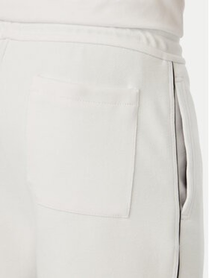 BOSS Szorty sportowe Join Headlo 50561776 Biały Regular Fit