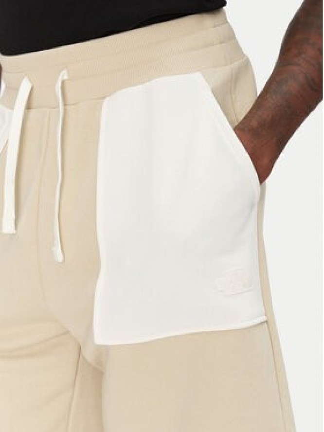 The North Face Szorty sportowe Terry NF0A8C29 Beżowy Regular Fit