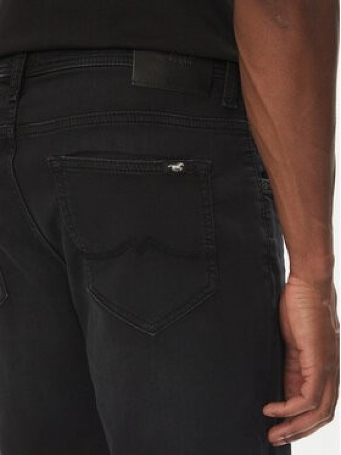 Mustang Szorty jeansowe Chicago Z 1016347 Czarny Slim Fit