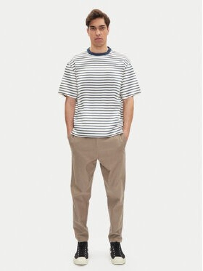 Mustang T-Shirt Allentown 1016286 Biały Oversize