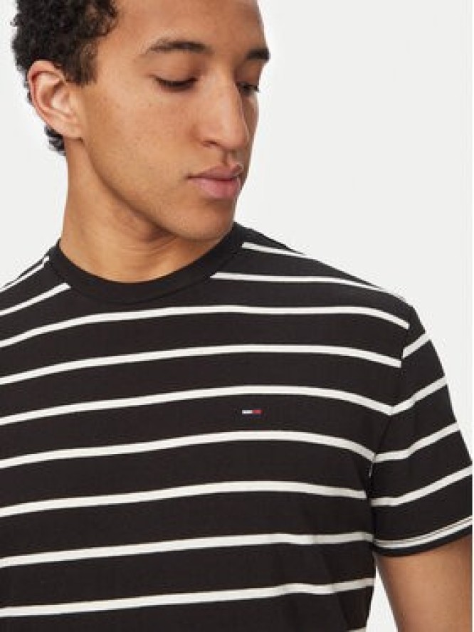 Tommy Jeans T-Shirt DM0DM22544 Czarny Regular Fit