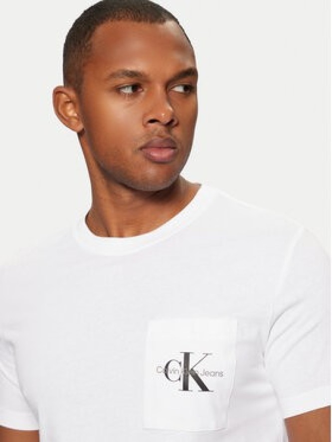 Calvin Klein Jeans T-Shirt J30J320936 Biały Slim Fit