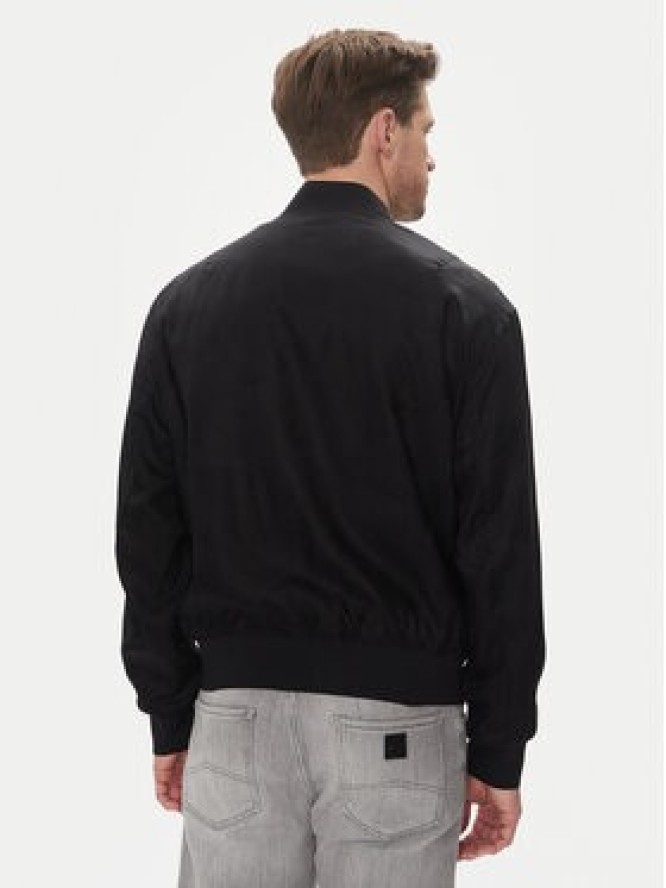 Armani Exchange Kurtka bomber XM000390 AF13170 FC039 Czarny Regular Fit
