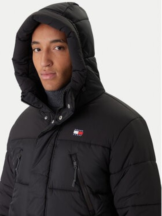 Tommy Jeans Kurtka zimowa DM0DM22249 Czarny Relaxed Fit
